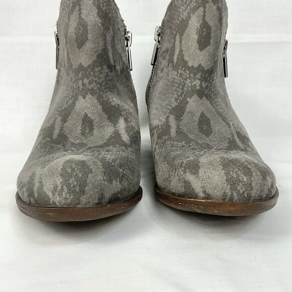 Lucky Brand Basel Ankle Booties Silver Cloud Snakeskin Print Grey Sz 6 New Boots - Picture 4 of 11